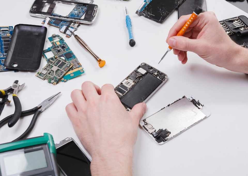 iPhone Repair image
